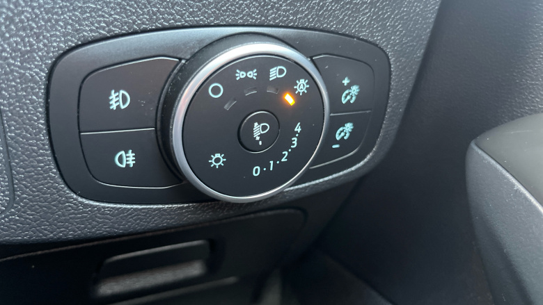 Ford Focus 1.0 EcoBoost 125 Zetec 5dr Petrol Hatchback